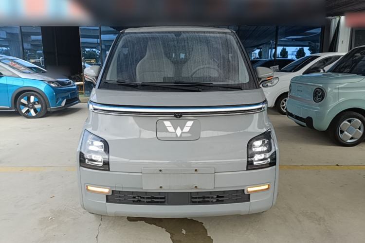 Used Wuling Air ev 2023 - Four Seats - Advanced Edition Front