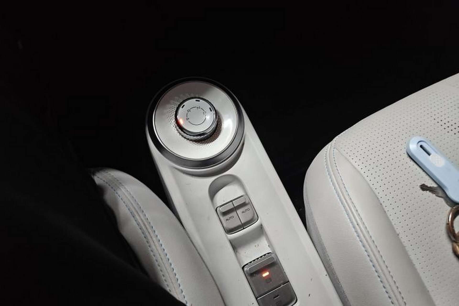 Used Wuling Air ev 2023 - Four Seats - Advanced Edition Gear Lever