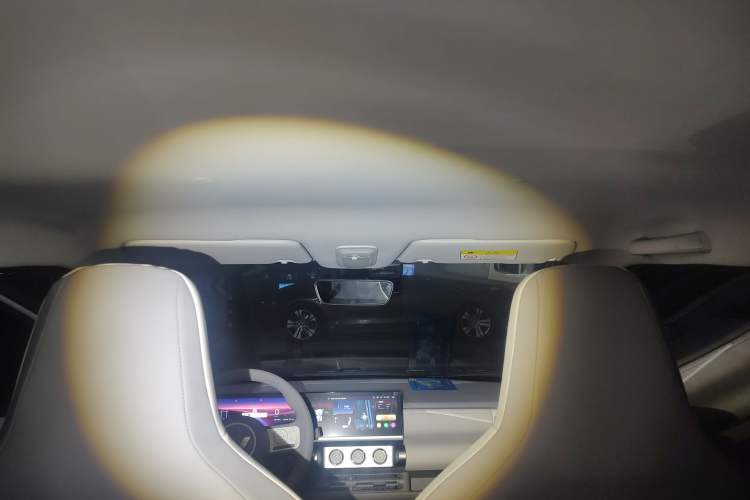 Used Wuling Air ev 2023 - Four Seats - Advanced Edition Headliner
