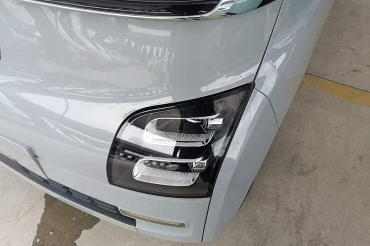 Used Wuling Air ev 2023 - Four Seats - Advanced Edition Left Front Headlight