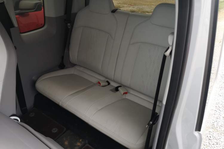 Used Wuling Air ev 2023 - Four Seats - Advanced Edition Left Rear Seat