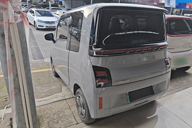 Used Wuling Air ev 2023 - Four Seats - Advanced Edition Rear Left 45 Deg