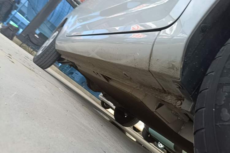 Used Wuling Air ev 2023 - Four Seats - Advanced Edition Right Side Sill