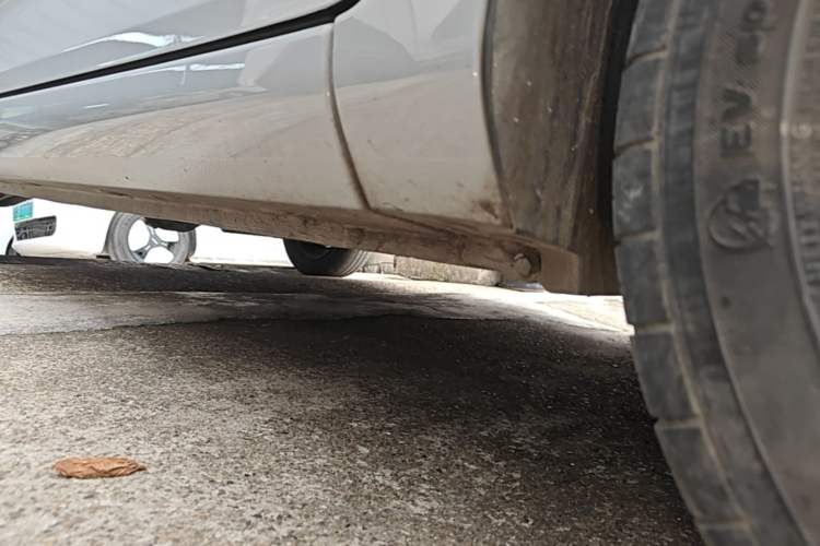 Used Wuling Air ev 2023 - Four Seats - Advanced Edition Right Side Sill