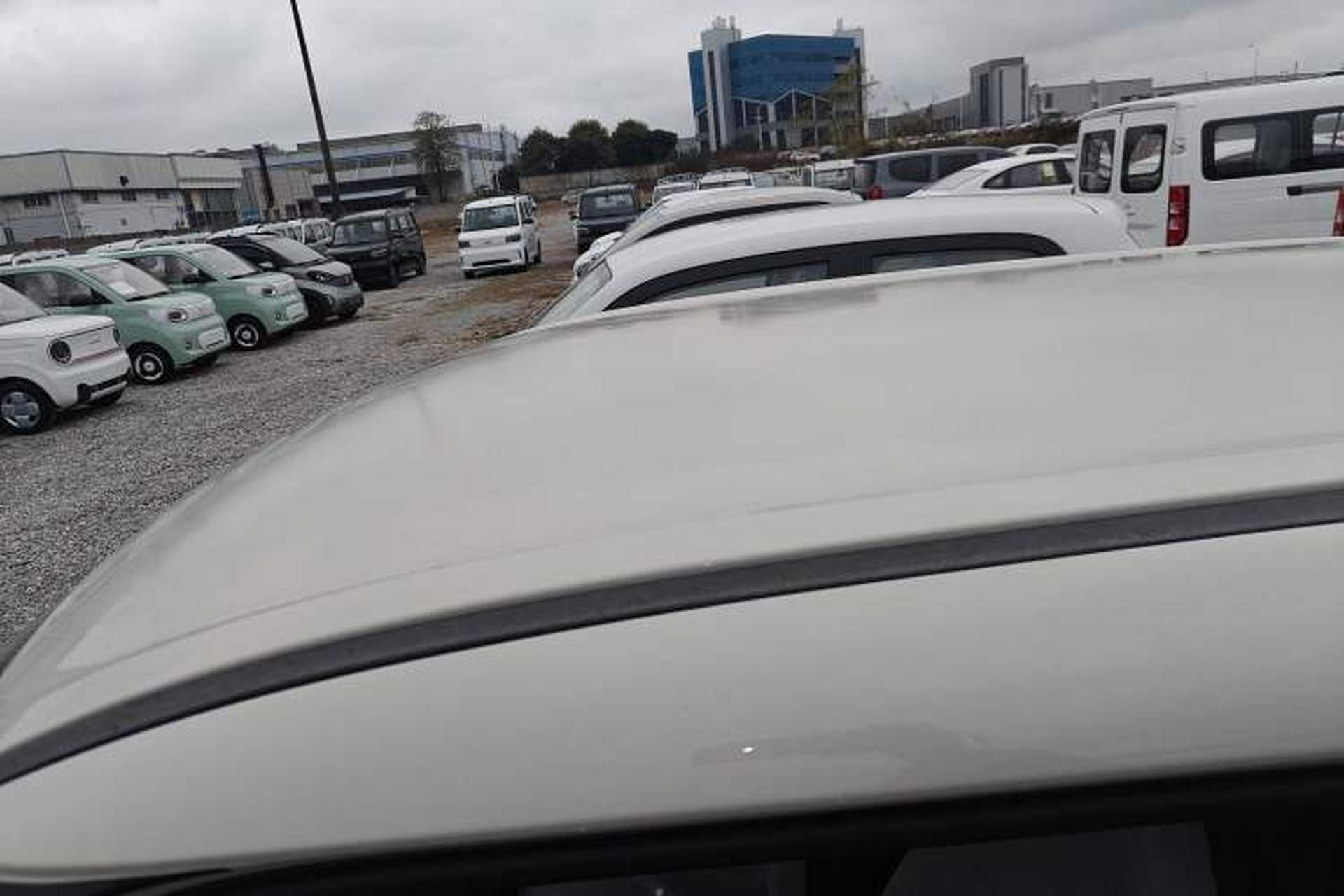 Used Wuling Air ev 2023 - Four Seats - Standard Edition Roof