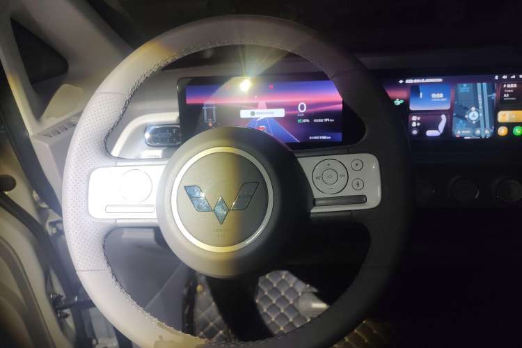 Used Wuling Air ev 2023 - Four Seats - Advanced Edition Steering Wheel