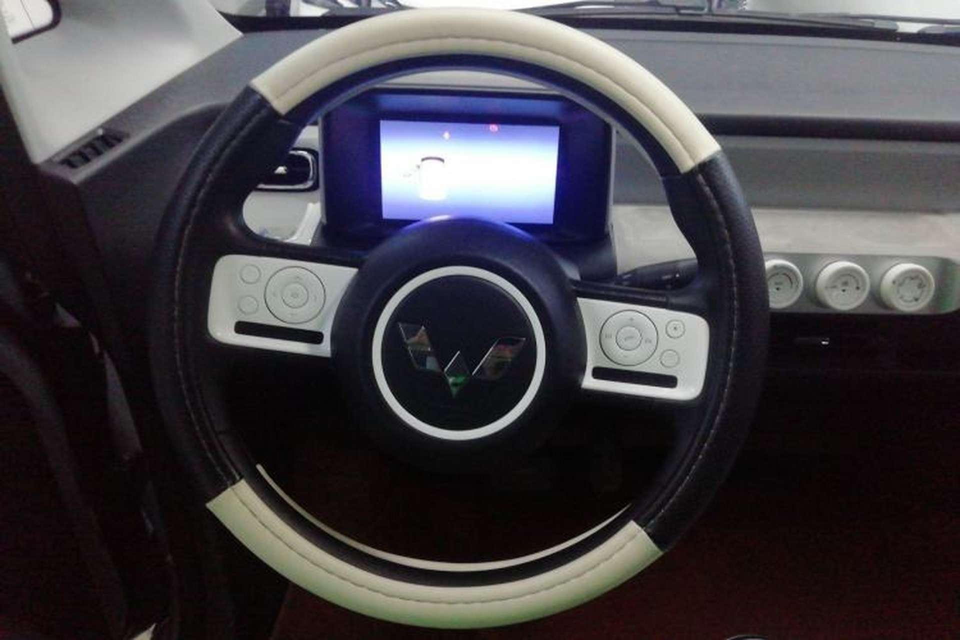 Used Wuling Air ev 2023 - Four Seats - Standard Edition Steering Wheel