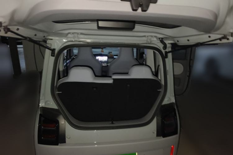 Used Wuling Air ev 2023 - Four Seats - Advanced Edition Trunk