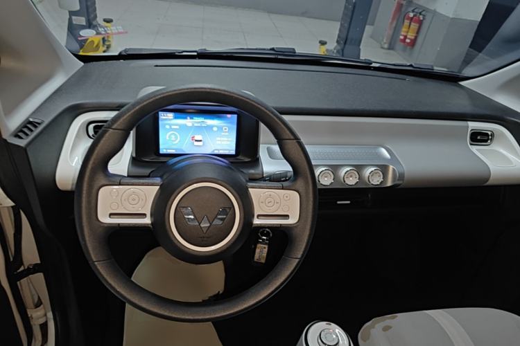 Used Wuling Air ev 2023 – Two-Seater - Standard Edition Center Console