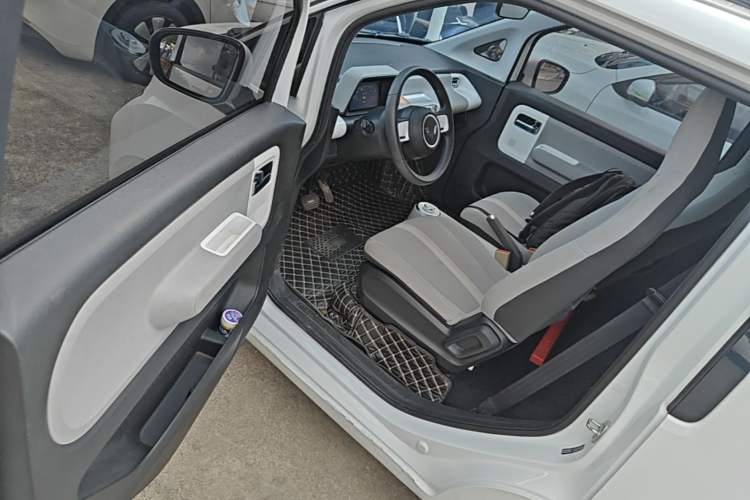 Used Wuling Air ev 2023 – Two-Seater - Standard Edition Driver Seat
