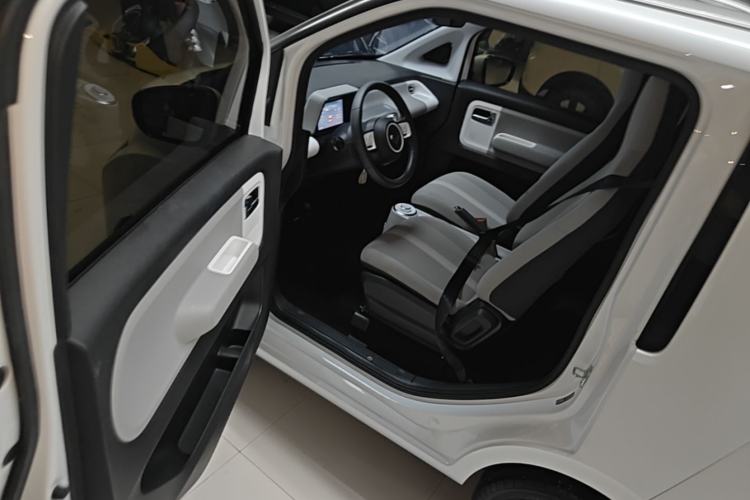Used Wuling Air ev 2023 – Two-Seater - Standard Edition Driver Seat