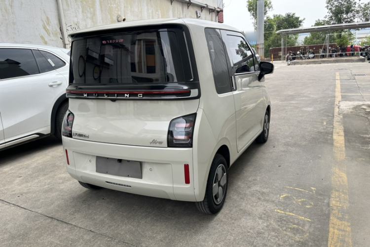 Used Wuling Air ev 2023 - Four Seats - Advanced Edition Exterior 1