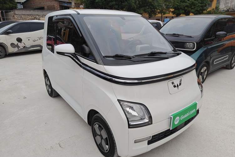 Used Wuling Air ev 2023 - Four Seats - Standard Edition Exterior 1
