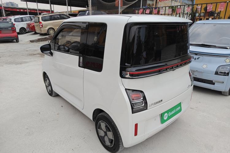 Used Wuling Air ev 2023 - Four Seats - Standard Edition Exterior 2