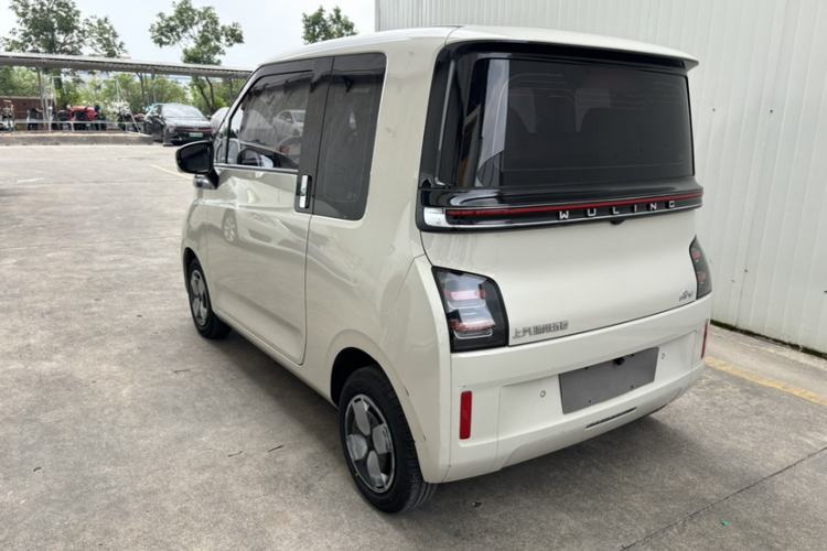 Used Wuling Air ev 2023 - Four Seats - Advanced Edition Exterior 3