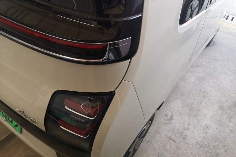 Used Wuling Air ev 2023 - Four Seats - Advanced Edition Exterior 3