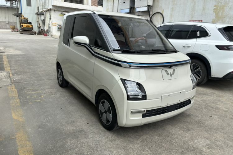 Used Wuling Air ev 2023 - Four Seats - Advanced Edition Exterior 5