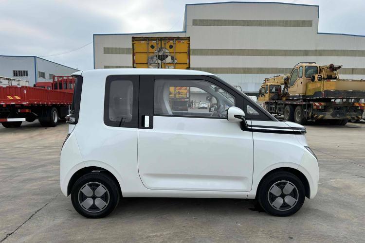 Used Wuling Air ev 2023 - Four Seats - Advanced Edition Exterior 8