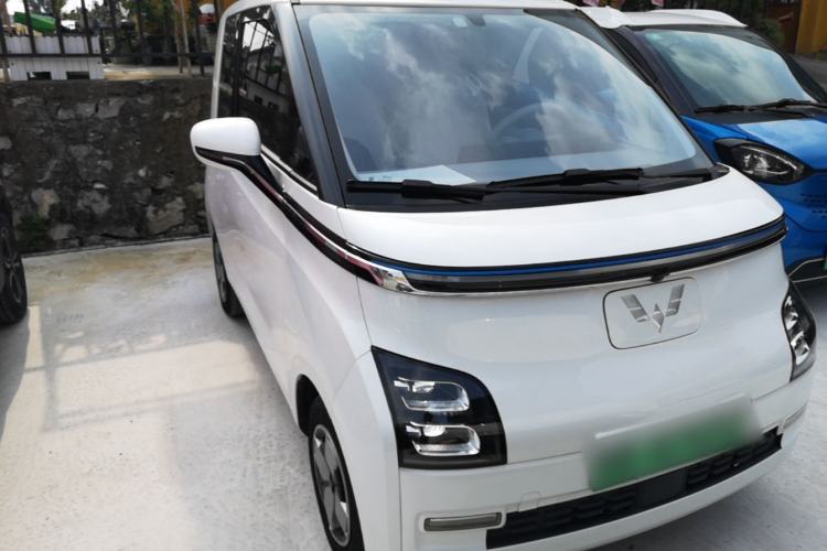Used Wuling Air ev 2023 - Four Seats - Advanced Edition Front