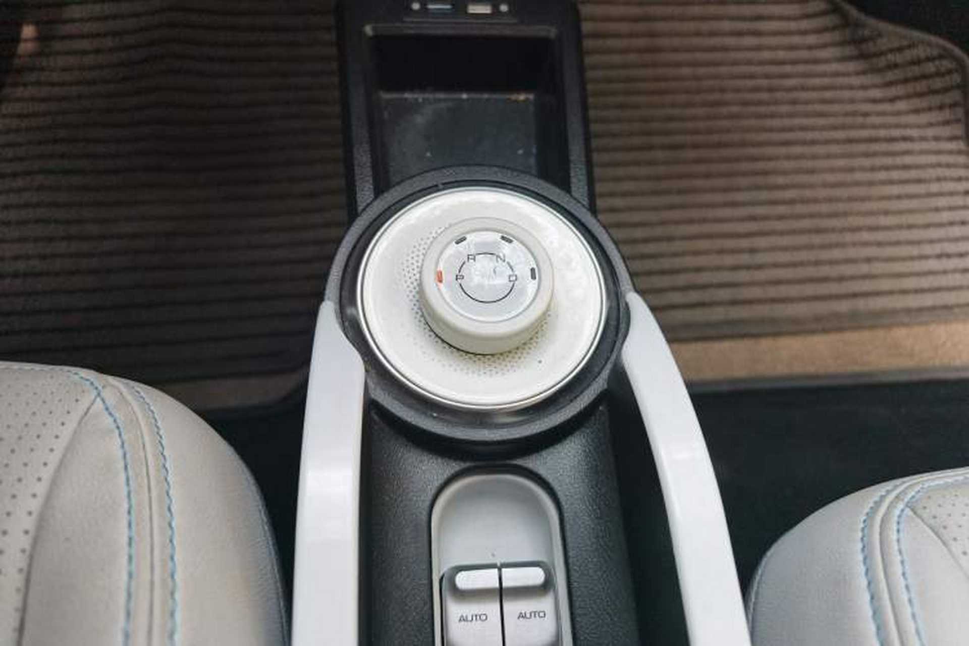 Used Wuling Air ev 2023 - Four Seats - Advanced Edition Gear Lever