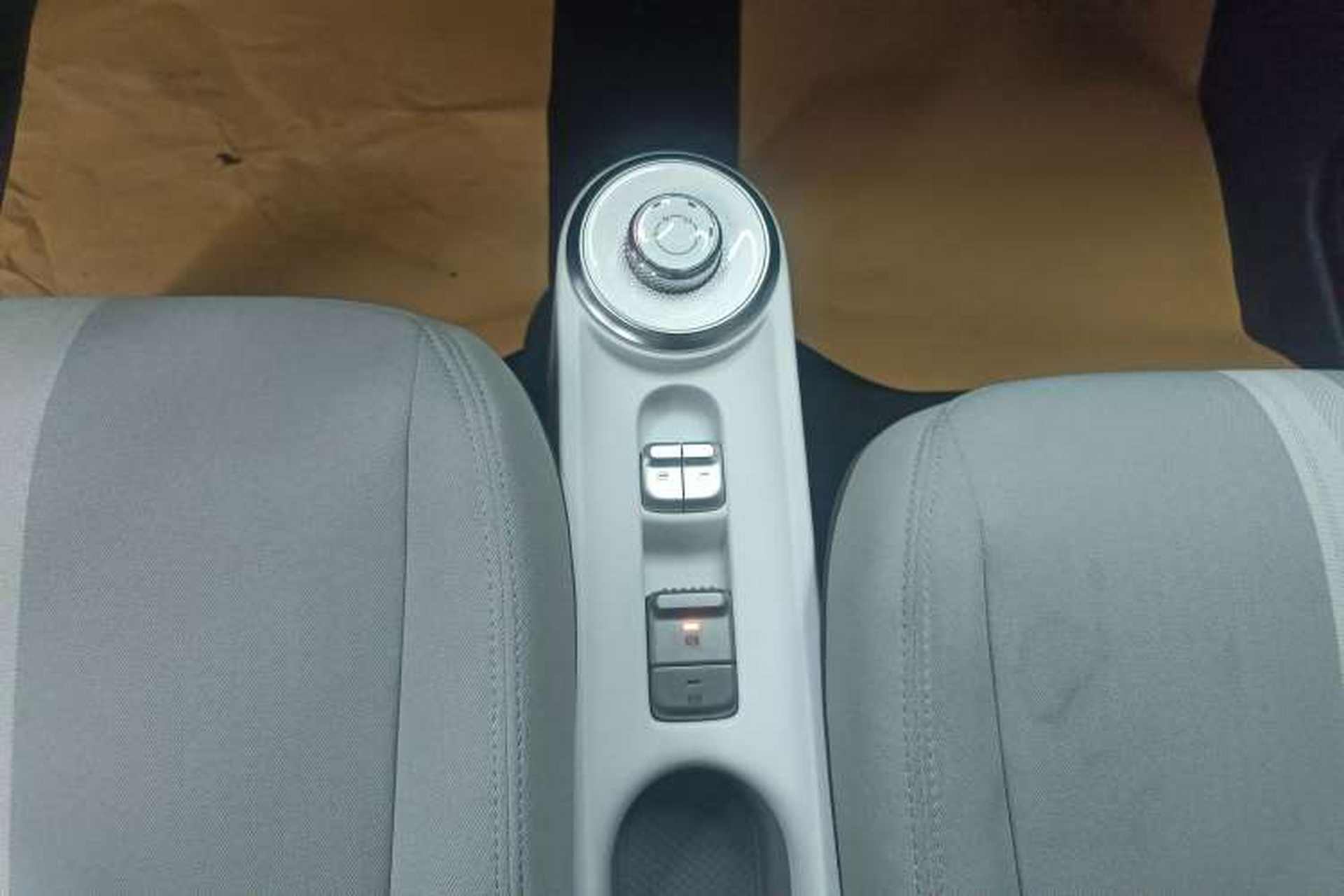 Used Wuling Air ev 2023 - Four Seats - Standard Edition Gear Lever