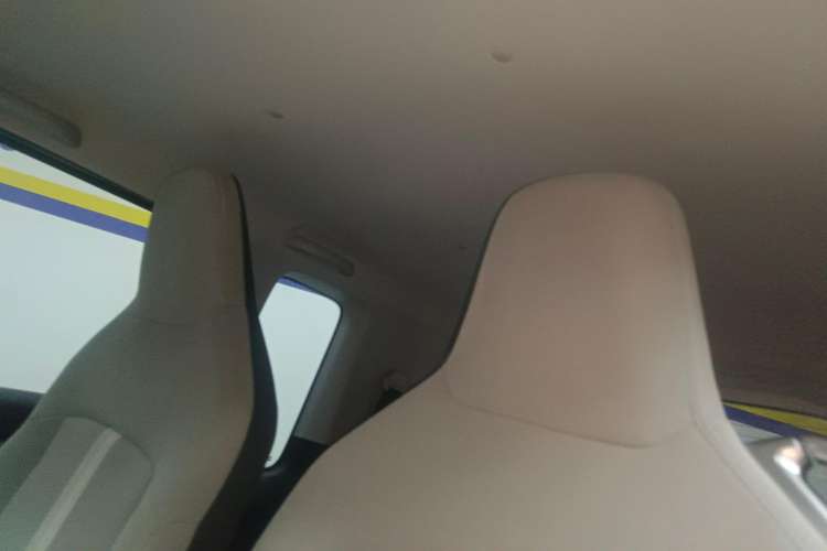 Used Wuling Air ev 2023 - Four Seats - Standard Edition Headliner
