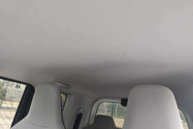Used Wuling Air ev 2023 - Four Seats - Standard Edition Headliner