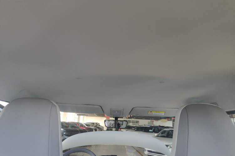 Used Wuling Air ev 2023 - Four Seats - Advanced Edition Headliner