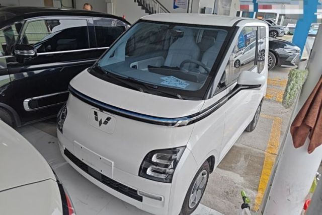 Used Wuling Air ev 2023 - Four Seats - Advanced Edition