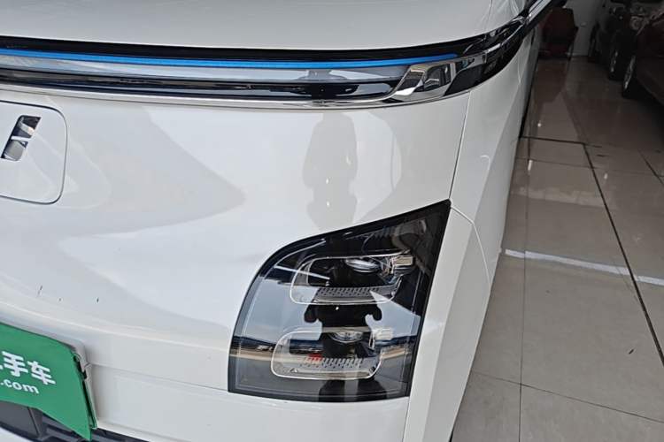 Used Wuling Air ev 2023 - Four Seats - Advanced Edition Left Front Headlight