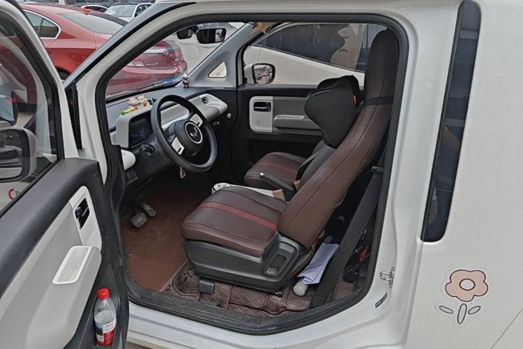Used Wuling Air ev 2023 – Two-Seater - Standard Edition Left Front Seat