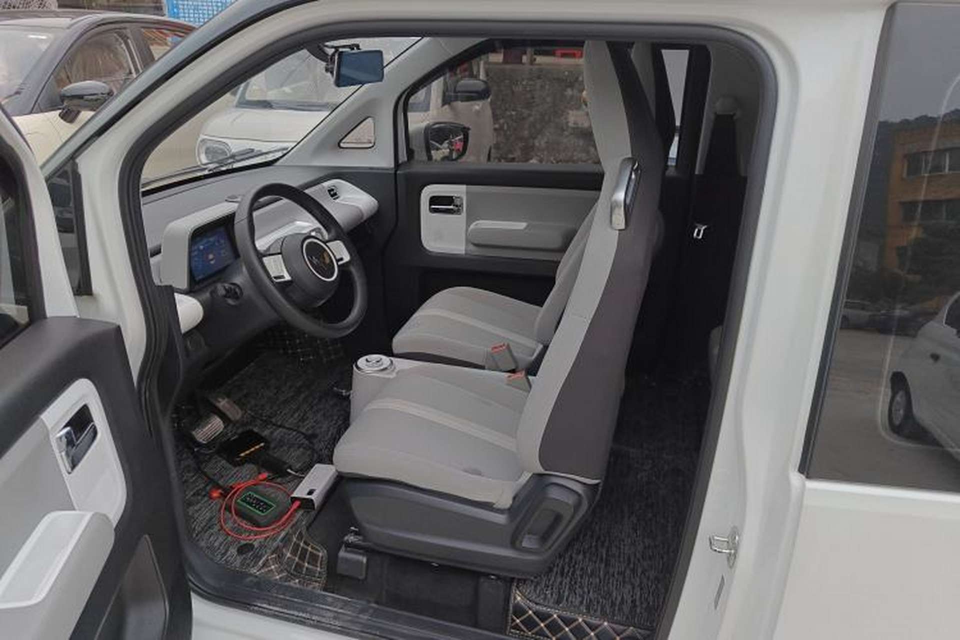 Used Wuling Air ev 2023 - Four Seats - Standard Edition Left Front Seat