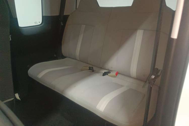 Used Wuling Air ev 2023 - Four Seats - Standard Edition Left Rear Seat