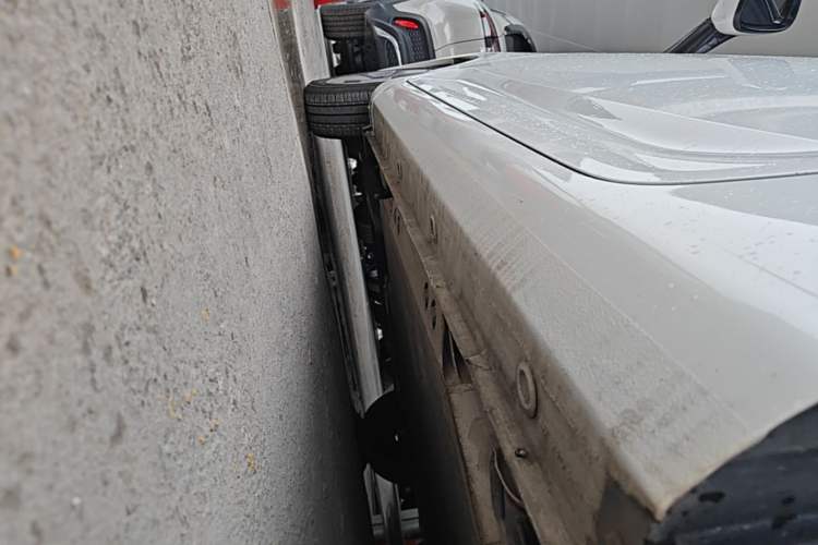 Used Wuling Air ev 2023 - Four Seats - Advanced Edition Left Side Sill