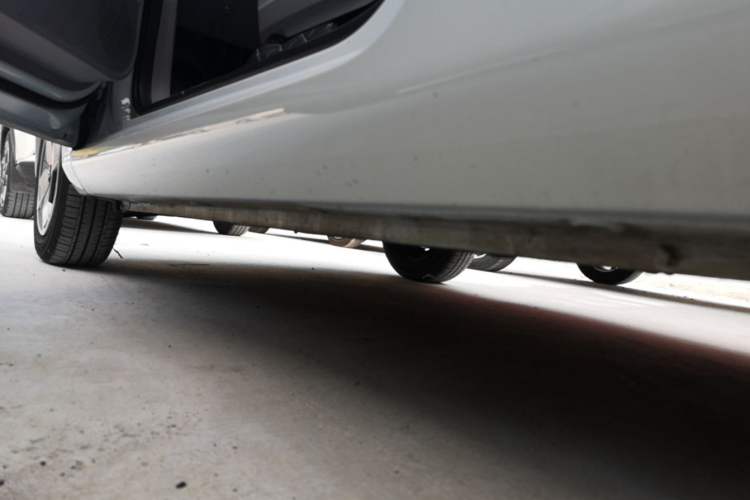 Used Wuling Air ev 2023 - Four Seats - Advanced Edition Left Side Sill