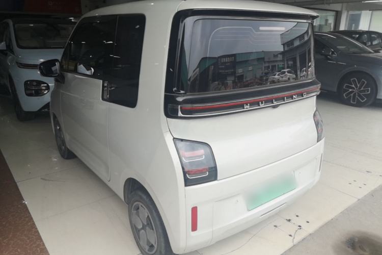Used Wuling Air ev 2023 - Four Seats - Advanced Edition Rear Left 45 Deg