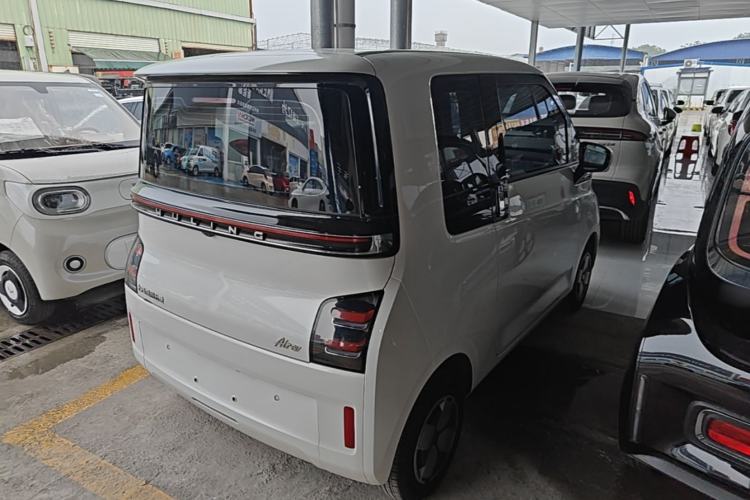 Used Wuling Air ev 2023 - Four Seats - Advanced Edition Rear Right 45 Deg