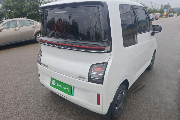 Used Wuling Air ev 2023 - Four Seats - Standard Edition Rear Right 45 Deg