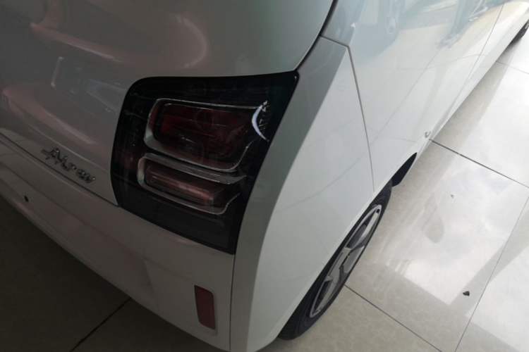 Used Wuling Air ev 2023 - Four Seats - Standard Edition Right Rear Taillight