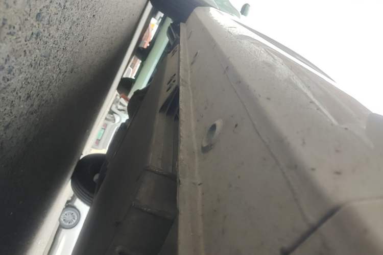Used Wuling Air ev 2023 - Four Seats - Standard Edition Right Side Sill