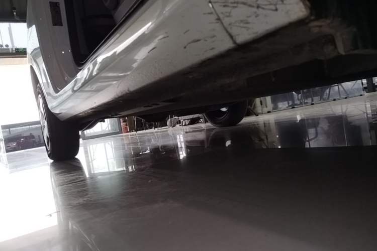 Used Wuling Air ev 2023 - Four Seats - Advanced Edition Right Side Sill
