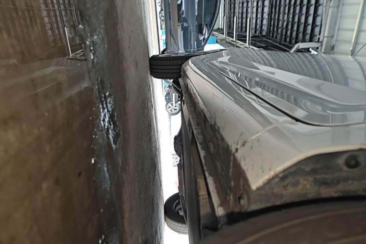 Used Wuling Air ev 2023 - Four Seats - Advanced Edition Right Side Sill