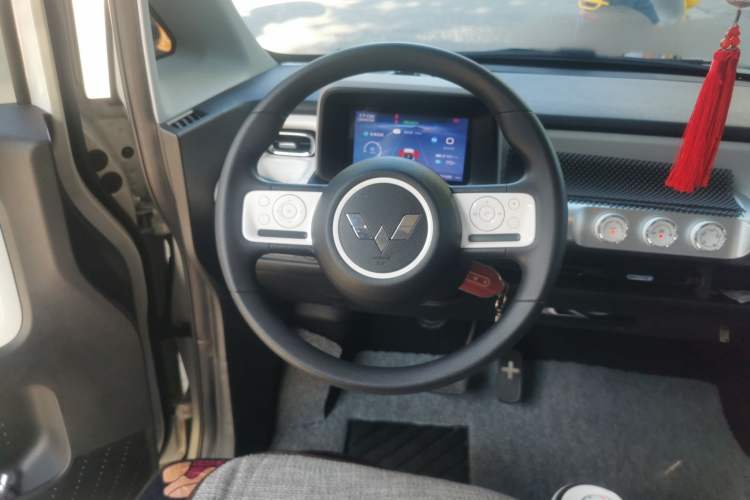 Used Wuling Air ev 2023 – Two-Seater - Standard Edition Steering Wheel