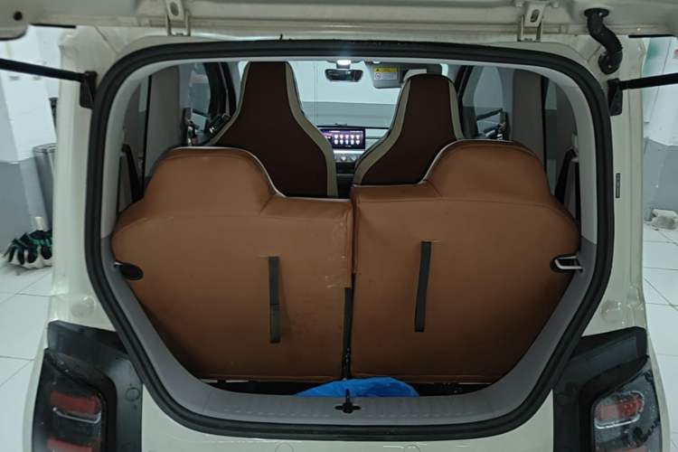 Used Wuling Air ev 2023 - Four Seats - Advanced Edition Trunk