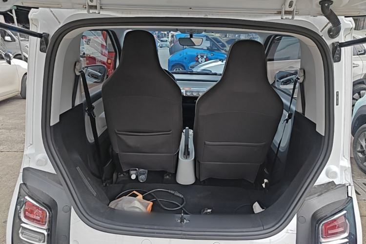 Used Wuling Air ev 2023 – Two-Seater - Standard Edition Trunk