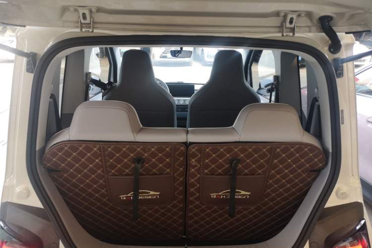 Used Wuling Air ev 2023 - Four Seats - Advanced Edition Trunk