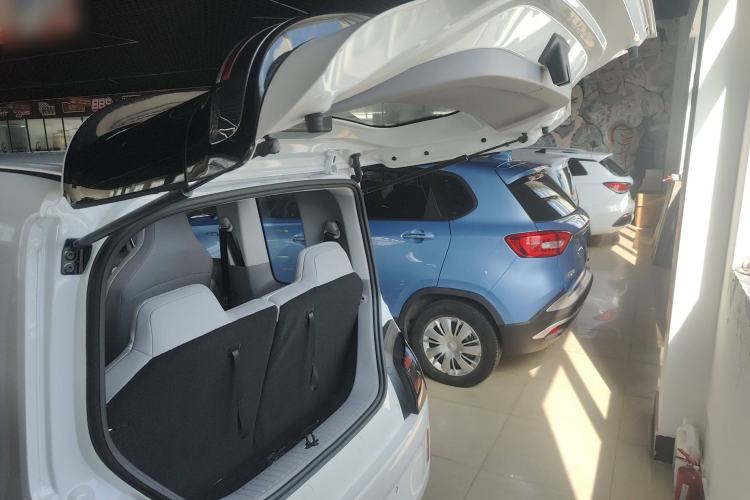 Used Wuling Air ev 2023 - Four Seats - Advanced Edition Trunk