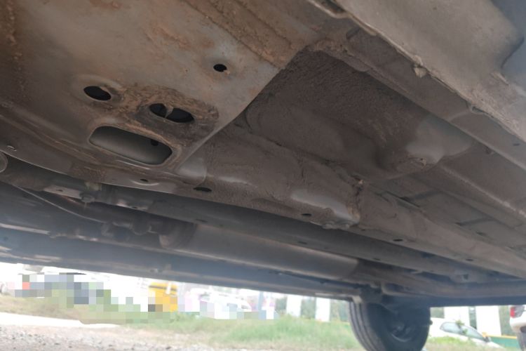 Used Wuling Alvez 2022 1.5L Manual Free-Style Model Chassis Front Left