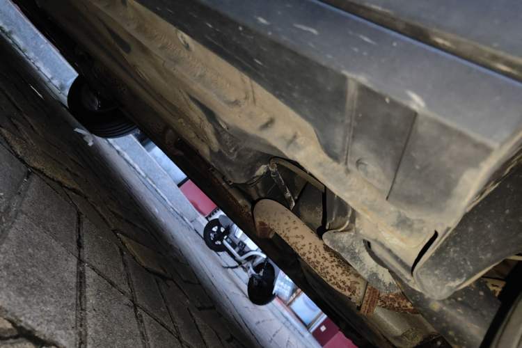 Used Wuling Alvez 2022 1.5L CVT Comfort Edition Chassis Rear Left