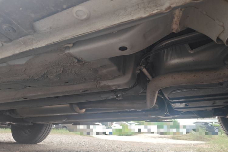 Used Wuling Alvez 2022 1.5L Manual Free-Style Model Chassis Rear Left